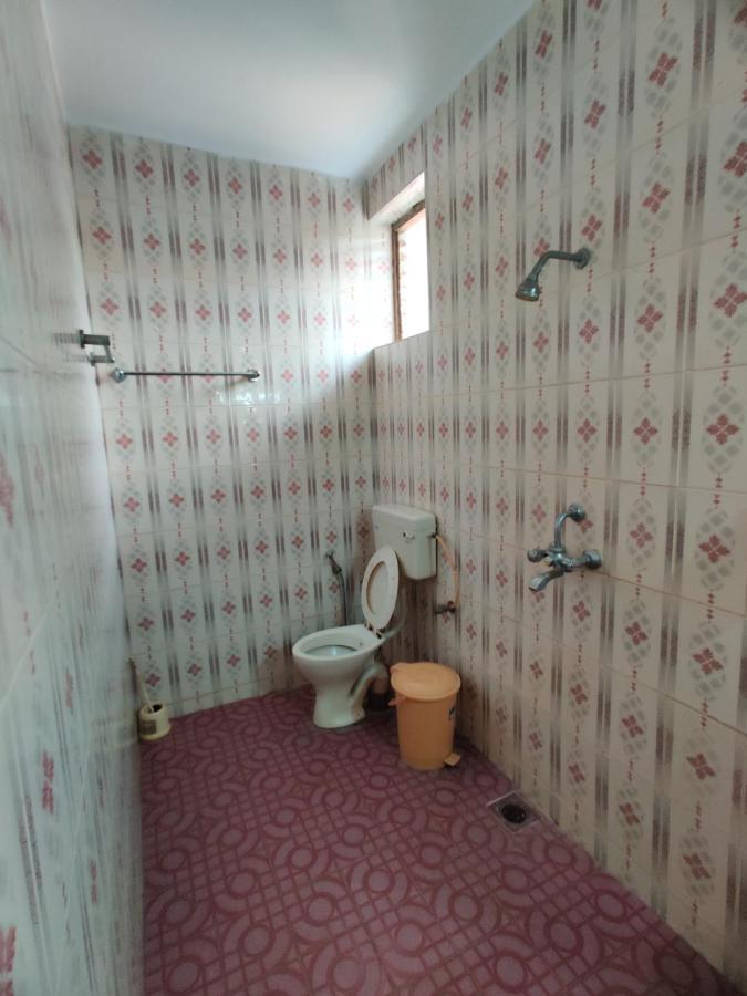 Shalom Guest Rooms مادريم المظهر الخارجي الصورة